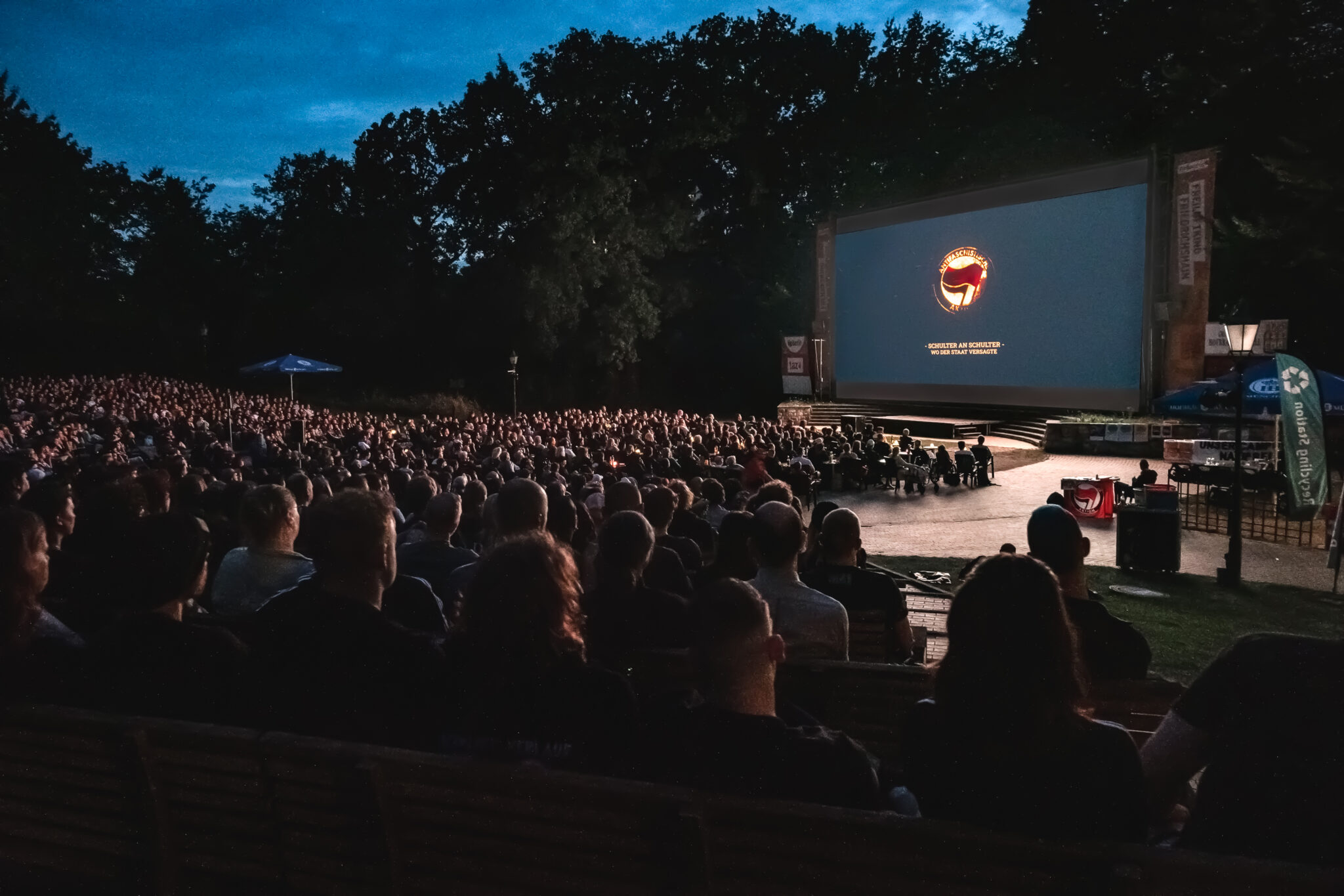 ANTIFA – Schulter an Schulter, wo der Staat versagte | Credit_ S_Magnolia_Gatti - Premiere Berlin